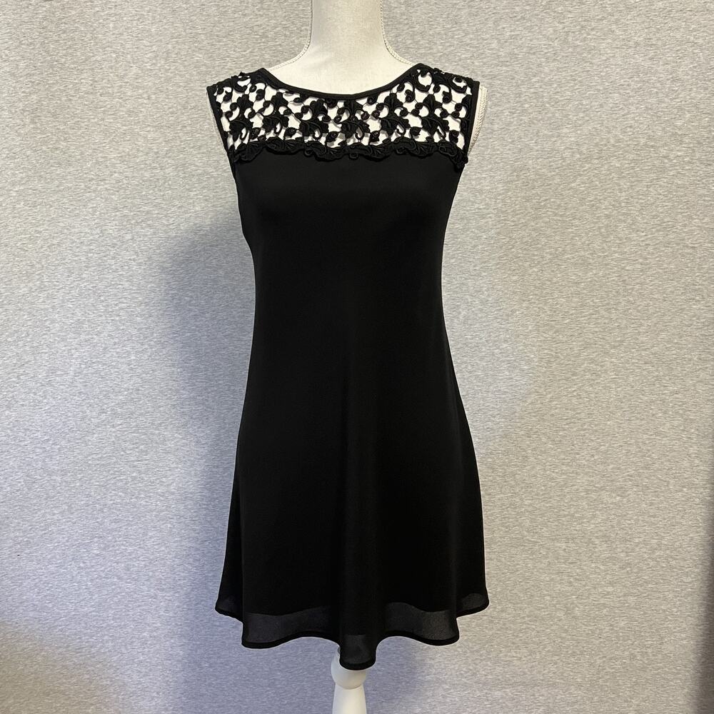 Laundry by Shelli Segal Mini Dress Womens 2 XS Cutout Lace‎ Sleeveless Fit Flare